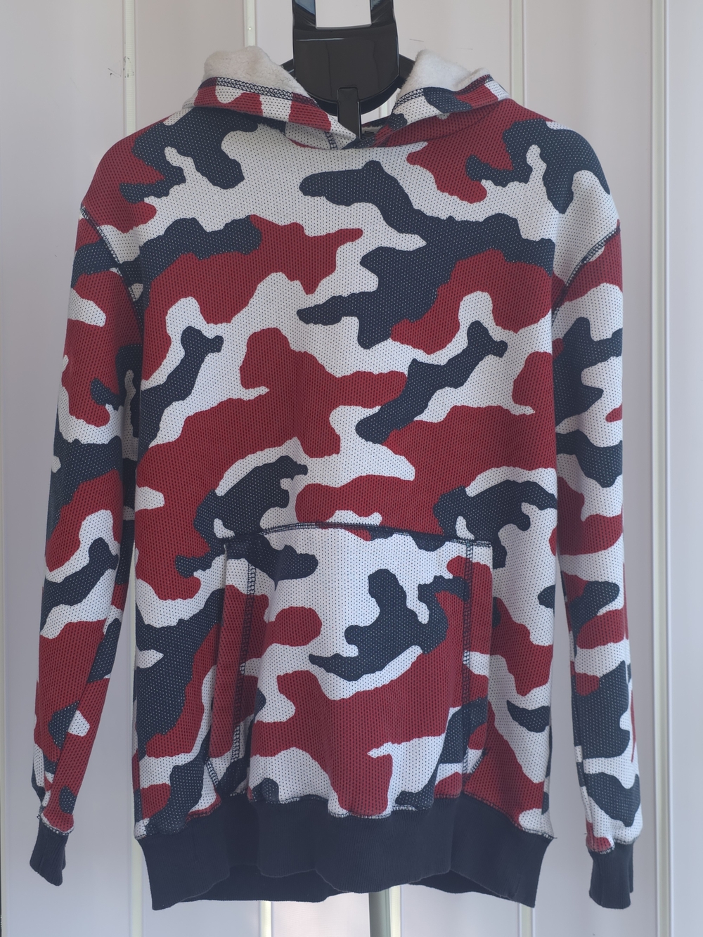 Tommy Hilfiger Red White Navy Camo Pullover Hoodie